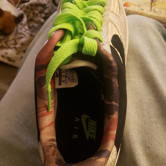 Air force 1s - Picture 7 of 7